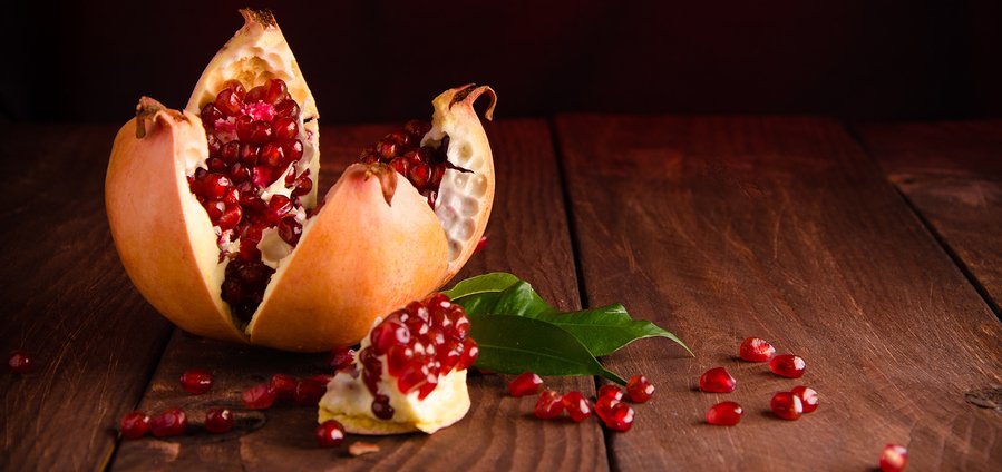 Health Benefits of Pomegranates | Natural Health Blog